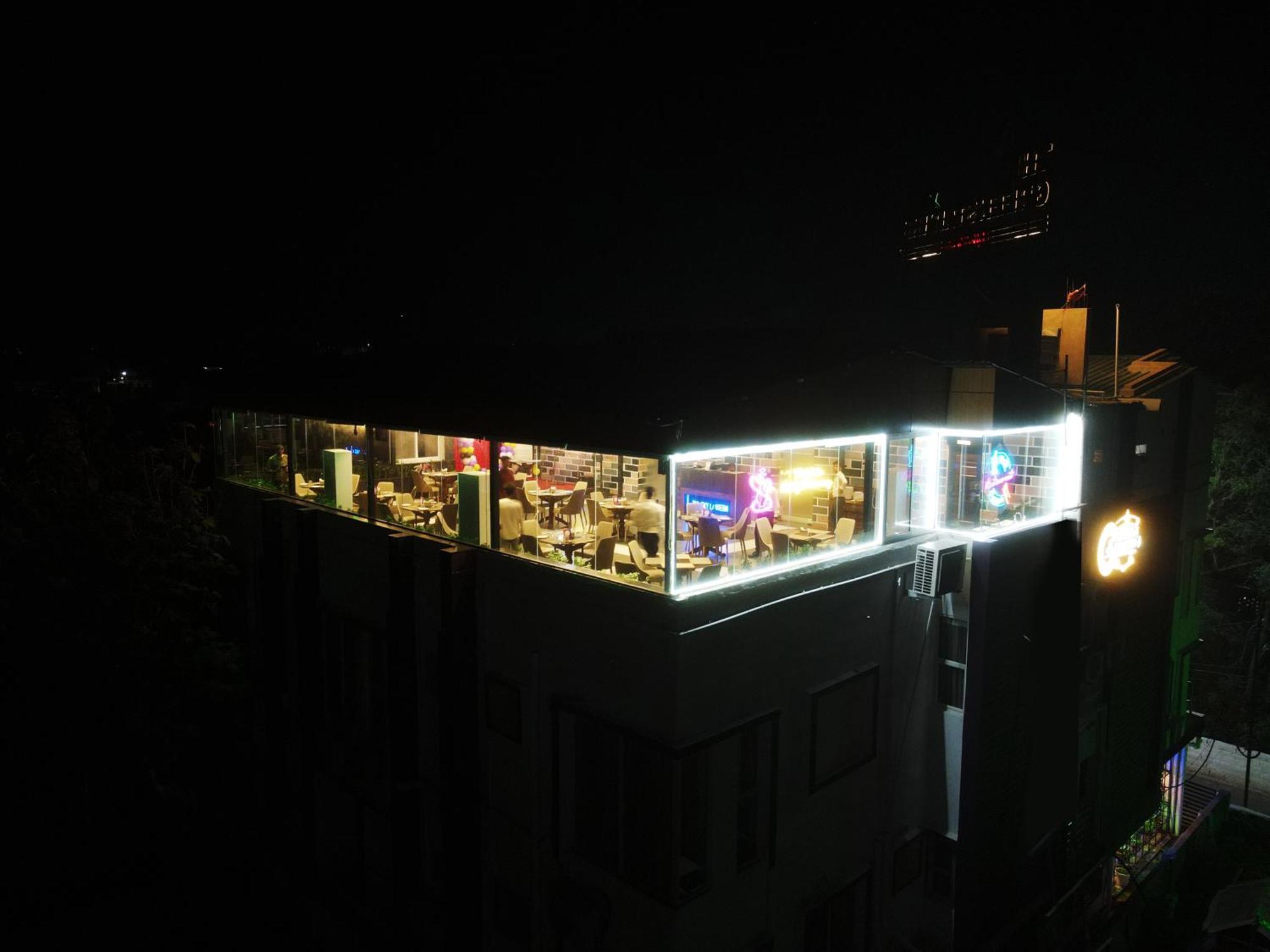 The Greenstar Inn Premium Bhubaneswar Exterior foto